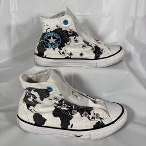 Converse All Star Black & White World Map Sneakers (Youth Size 1) 668456F